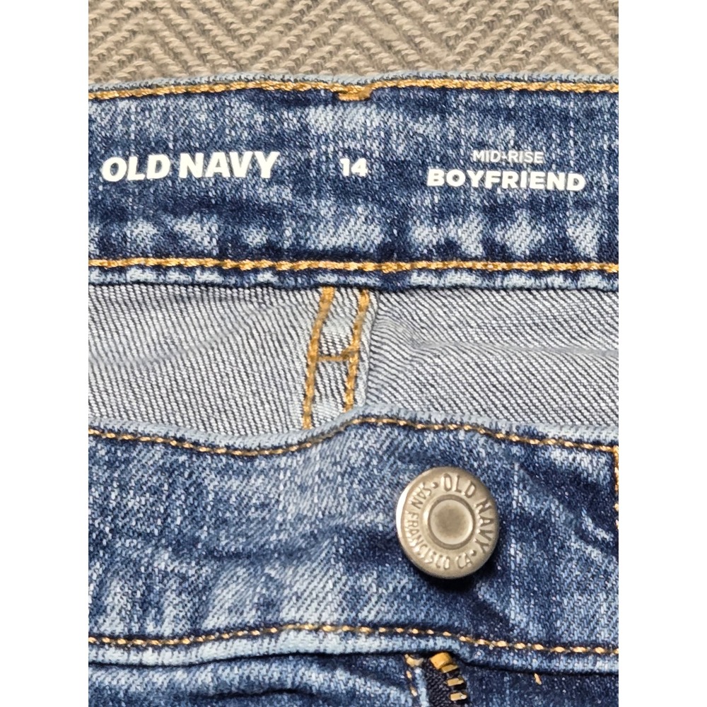 Old Navy Mid Rise Boyfriend Jeans Blue Wash Size 14 Distressed‎ Casual - Picture 4 of 6